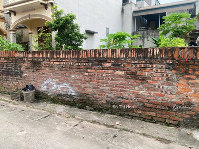 Bán đất đặng xá gia lâm dt 250m giá 5 tỷ gần ô tô một bước ra chợ dân sinh khu vực đang phát triển 0