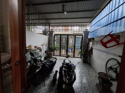 Chủ xoán bán nhà. hai bà trưng. 96m2, 2tầng, 4.6tỷ.  đông hòa, dĩ an, bình dương. 2