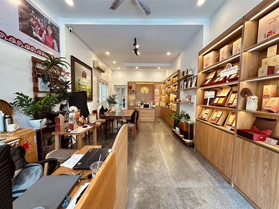 Bán nhà mặt tiền kd lê văn sỹ, p13, phú nhuận, 66m2, 4 tầng, thuê 50tr/tháng 0