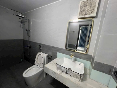 Bán nhà mặt phố phường Quang Trung, TP HD, 44m2, mt gần 7m, 3 tầng, KD buôn bán tốt 5