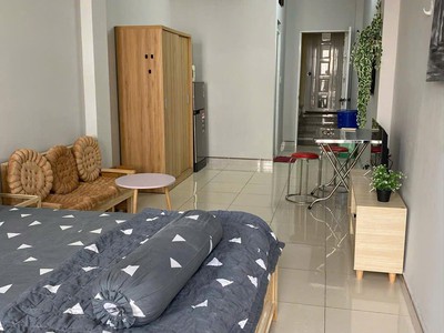 Chính chủ cần cho thuê phòng full nội thất tại trần bình trọng. p4. q5 1