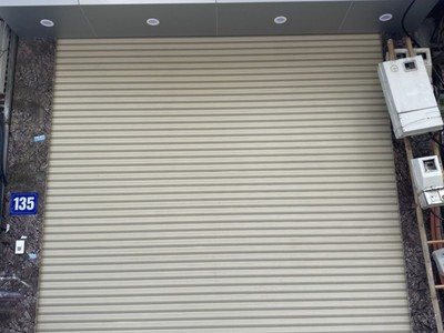 Chính chủ cho gấp thuê nhà 7 tầng mặt phố 135 khâm thiên, đống đa 2