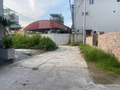 Hàng hiếm vân nội đường thông oto giá nhỉnh 3 tỷ - bán 58m2- vân nội- lô góc- đường thông ô tô vào 0