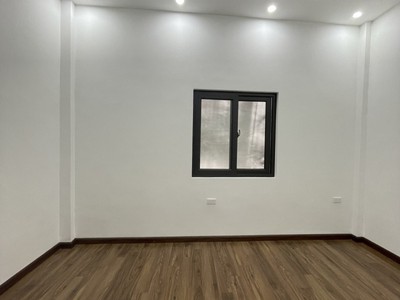 Đường Láng, Đống Đa. 45m2, 5 Tầng, Mt 4.8m, Giá 7.5 Tỷ 1