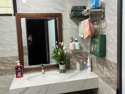 Bán nhà 4t p.cầu trần thái tông, dt 40m2, phân lô tô, 30m ô tô tránh, ở ngay, chỉ 10.5 tỷ 3