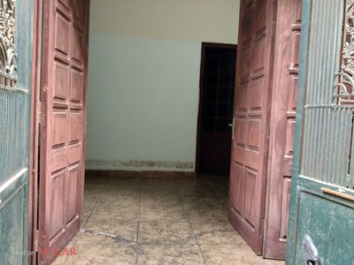 Miễn Trung Gian - Cho Thuê nhà trong ngõ 443 Phạm Văn Đồng - Hà Nội . Diện tích sử dụng 100m2 0