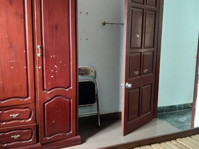 Miễn Trung Gian - Cho Thuê nhà trong ngõ 443 Phạm Văn Đồng - Hà Nội . Diện tích sử dụng 100m2 4