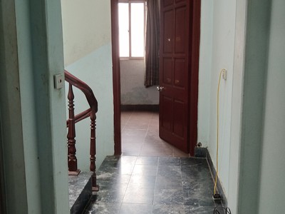 Miễn Trung Gian - Cho Thuê nhà trong ngõ 443 Phạm Văn Đồng - Hà Nội . Diện tích sử dụng 100m2 9