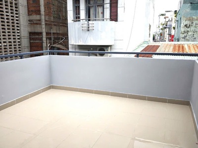 Chủ bán nhà mới đẹp dọn vào ở ngay , 48m2 - 3 tầng - hẻm 4m ngay đường điện biên phủ hẻm thông tứ 3