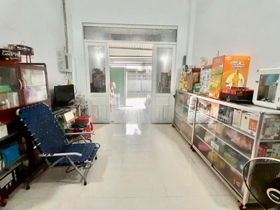 Bán nhà 1 trệt 1 lửng, đường oto thoải mái , gần kdl bửu long chỉ 2tỷ4 1