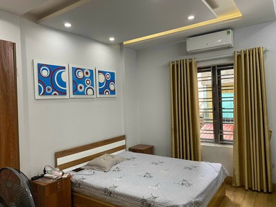 Cho thuê nhà Văn Cao 5 p.ngủ khép kín, DT: 80m2, full nội thất. 6