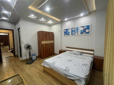 Cho thuê nhà Văn Cao 5 p.ngủ khép kín, DT: 80m2, full nội thất. 1