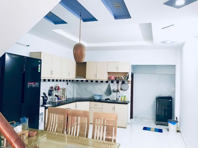 Giá tốt - chính chủ cần cho thuê nhà nguyên căn hẻm ô tô đường mã lò - bình tân - tp . hồ chí minh 3