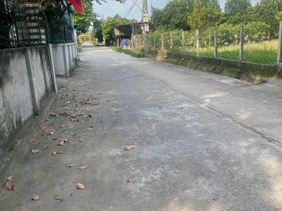 Chỉ 1tỷ4xx sở hữu ngay 72,5m2 đất thị trấn kim bài. mt 4,68m hậu 4,89m. sổ đẹp sang tên ngay 2