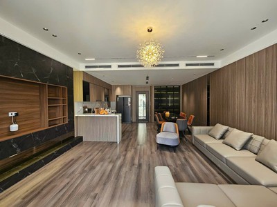 Đẹp nhất mặt ngõ phố ngọc lâm, ngõ thông, gara 2 ôtô,50m,6 tầng thang máy, nhỉnh 9 tỷ 1