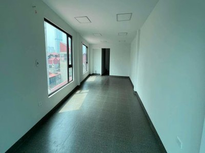 Chính chủ cho thuê sàn văn phòng mặt phố nguyễn khang 4