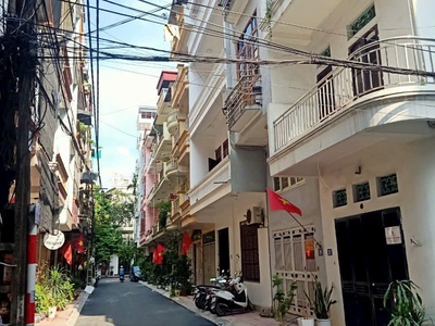 Hàng hiếm bán phân lô đường hồ tùng mậu 30m 4 tầng lô góc, vỉa hè nhỉnh 8 tỷ 0