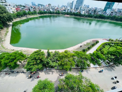 Bán nhà mặt hồ linh quang,mt 7m,7 tầng thang máy,vỉa hè rộng,nhỉnh 24ty / 42m2 1