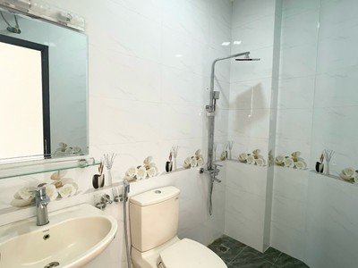 Bán nhà văn cao ô tô đỗ cửa 48m 5 tầng kd tốt ở luôn giá 13.5 tỷ 2