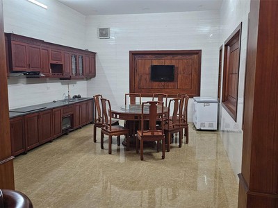Bán nhà 4 tầng, 100m2, 5,5 tỷ băng 2 đường mê linh, liên bảo, vĩnh yên, 2