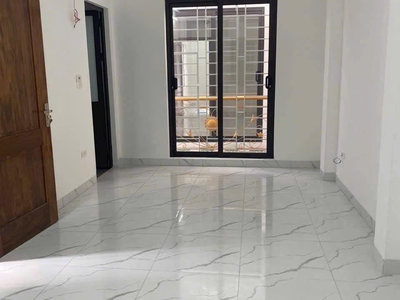 Chủ nhà bán gấp căn nhà 5 tầng - lô góc - ô tô qua nhà - khẩu hà đông 2