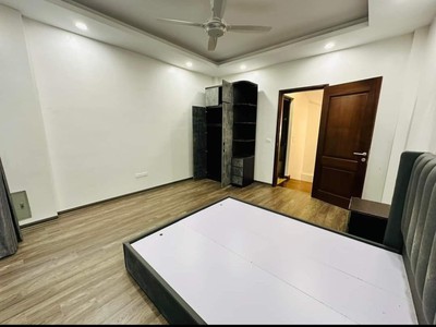 Chủ nhà bán gấp căn nhà 5 tầng - lô góc - ô tô qua nhà - khẩu hà đông 1