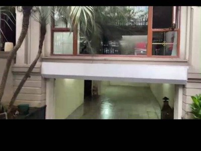 Cho thuê biệt thự mp kinh doanh đỉnh phố lạc long quân, tây hồ 202m - 4tầng - mt 8m- giá 130tr 0