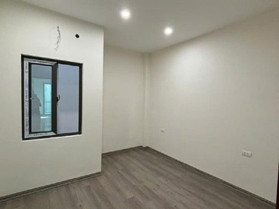 Cần bán gấp căn nhà ngô quyền-hà đông nhà phân lô chắc chán-dt: 35m-giá 6,6 tỷ. 1