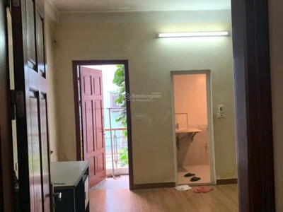 Cho thuê phòng tầng 2 nhà riêng tại long biên, hà nội 2