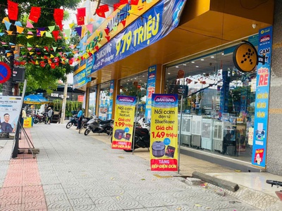 Cực sốc sập hầm  mặt tiền phan thanh - diện tích khủng - thích hợp đầu tư xây căn hộ - kinh 1