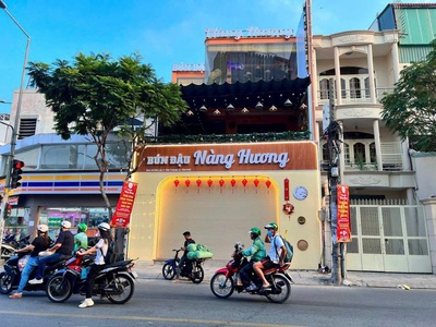 Mtkd vườn lài dt 8x18m, đúc 3 tấm. vị trí vàng 0