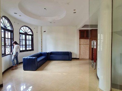 N chủ định cư - giảm sập sàn 7 tỷ - nhanh tay sở hữu biệt thự 3 tầng cực rộng - 306m2 - ngang 3