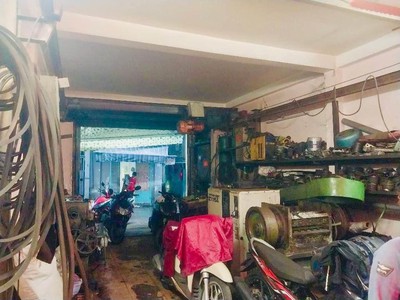 Ngay ngã 4 xã - giáp tân phú, q11, q6 - hxh sát mặt tiền - 3 tầng - 92m ngang 5 nở hậu nhỉnh 5 tỷ 2