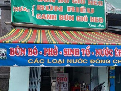 Quận thủ đức   , kèo thơm   giá siêu rẻ   sang quán phở giá rẻ 25 tr , mb thuê 9,5tr   dt : 4m x 0