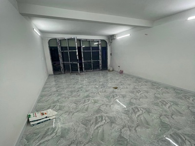 Bán nhà hxh kinh doanh cmt8, p5, tân bình, 64m2, 2 tầng, cách mt 40m. 0