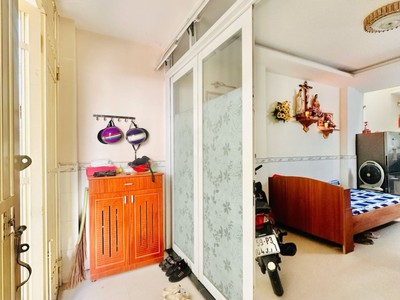 Bùi thị xuân - p3 - tân bình - nhà mới đẹp ở ngay - 52m2 cn đủ - sổ nở hậu tài lộc - ko quy hoạch - 3