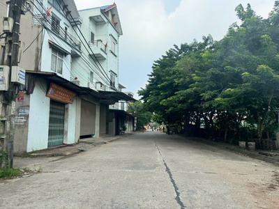  giá chỉ 1ty250 có ngay lô đất phù khê- từ sơn đắc địa buôn bán bất chấp  dt 90m  mt:5m 1