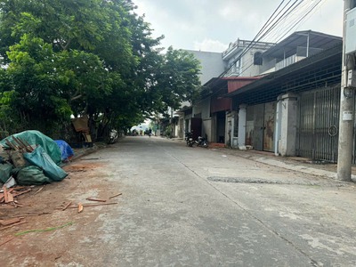  giá chỉ 1ty250 có ngay lô đất phù khê- từ sơn đắc địa buôn bán bất chấp  dt 90m  mt:5m 2