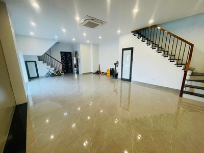 Cho thuê nhà đất tại khu tái định cư ngọc thụy long biên 2