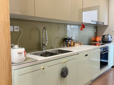 Cực rẻ  bán căn 4n2vs chung cư sun square lê đức thọ 124m2 giá cực rẻ 6,6 tỉ, có sổ đỏ, có slot oto 2