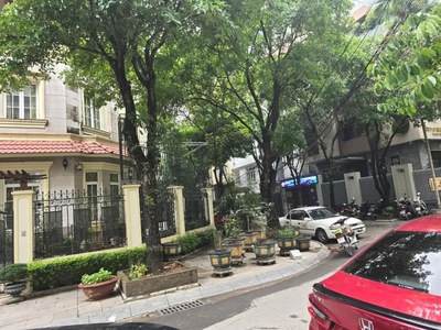 Bán nhà-toà văn phòng, kd đỉnh,phố trần thái tông,cầu giấy,dt 130m x mt rộng 8m x 8 tầng-70 tỷ tl 2