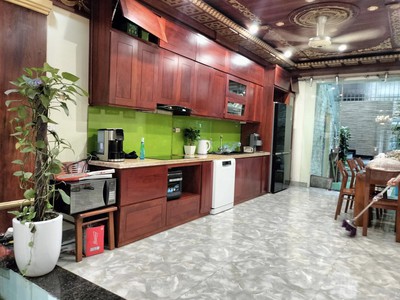 Đẳng cấp  bán nhà mặt phố trần hưng đạo, 80m2, mặt tiền 9m, 93.5 tỷ, ô tô 2 chiều, vỉa hè rộng, kd 0