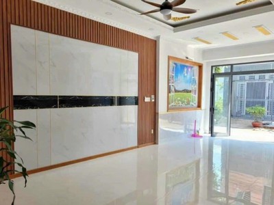 Chính chủ gửi bán nhanh căn 1 trệt 1 lầu chủ chịu lỗ tặng bộ nội thất cơ bản, giá còn thương lượng 2
