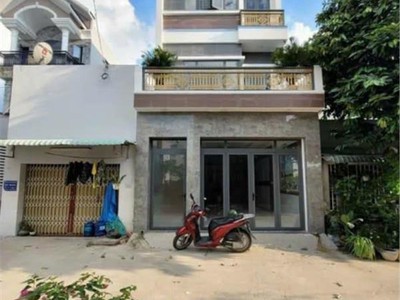 Chính chủ gửi bán nhanh căn 1 trệt 1 lầu chủ chịu lỗ tặng bộ nội thất cơ bản, giá còn thương lượng 0