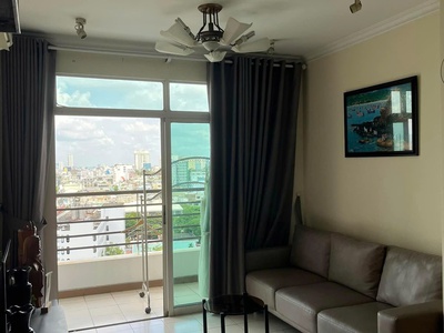 Cần bạn CHCC Phúc Thịnh, Q.5, 86m2, 3PN, 2WC, giá 3,9 tỷ còn TL 1