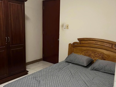 Cần bạn CHCC Phúc Thịnh, Q.5, 86m2, 3PN, 2WC, giá 3,9 tỷ còn TL 6