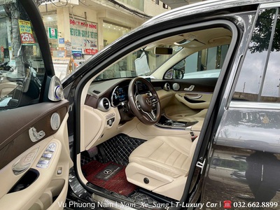 GLC200 4matic Sx: 2020 Màu xám gray / nội thất kem 5