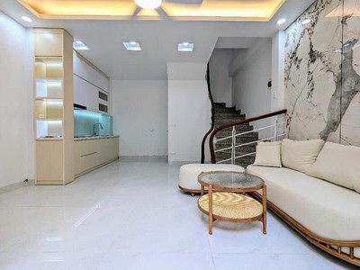 Duy nhất 1 căn Đội Cấn trong vị trí ngõ thông lô góc - ô tô đỗ cửa, sổ nở hậu 0