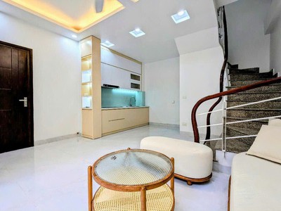 Duy nhất 1 căn Đội Cấn trong vị trí ngõ thông lô góc - ô tô đỗ cửa, sổ nở hậu 1