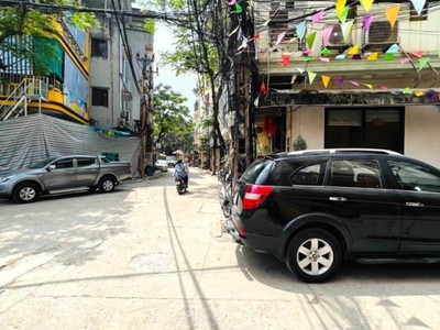 Bán nhà Phùng Chí Kiên, Cầu Giấy. 55m2  6 tầng  MT 5m  giá 17 tỷ   PHÂN LÔ QUÂN ĐỘI - LÔ GÓC - Ô TÔ 3